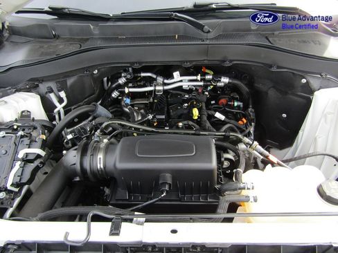 Certified 2023 Ford Explorer XLT w/ Equipment Group 202A AWD/4WD image 44
