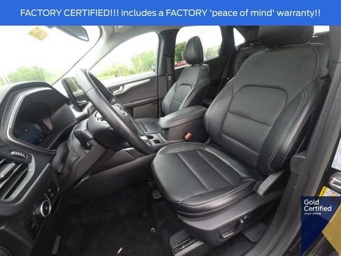 Used 2025 Ford Escape Platinum AWD/4WD image 27