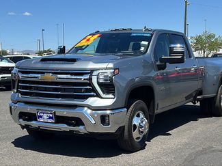 Used 2024 Chevrolet Silverado 3500 LTZ w/ LTZ Plus Package AWD/4WD video 1