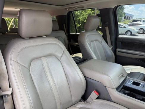 Used 2020 Ford Expedition Limited w/ Equipment Group 302A RWD image 14