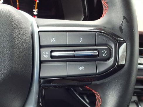 Used 2023 Chevrolet Colorado Z71 w/ Z71 Convenience Package 2 image 27