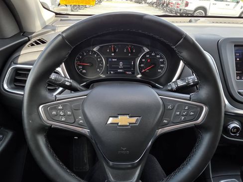 Used 2024 Chevrolet Equinox LT FWD image 31