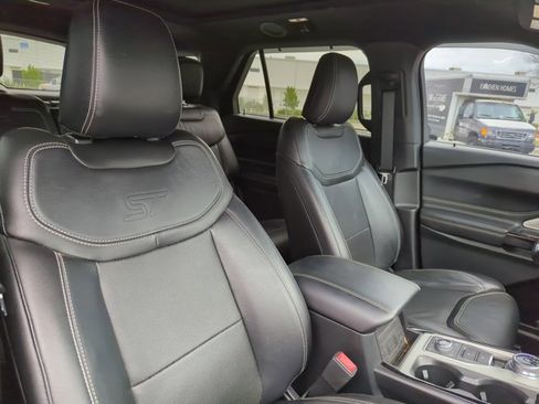 Used 2022 Ford Explorer ST w/ Equipment Group 401A AWD/4WD image 27