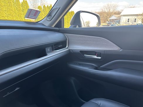 Used 2024 Toyota Grand Highlander Platinum image 26