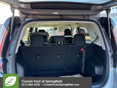 Used 2024 Kia Soul LX w/ Option Group 015 image 7