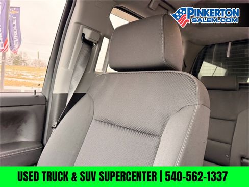 Used 2018 Chevrolet Silverado 1500 LT w/ All Star Edition image 22