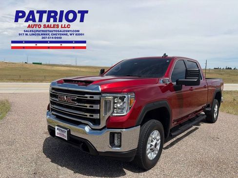 Used 2022 GMC Sierra 2500 SLE w/ SLE Value Package; AWD/4WD image 1