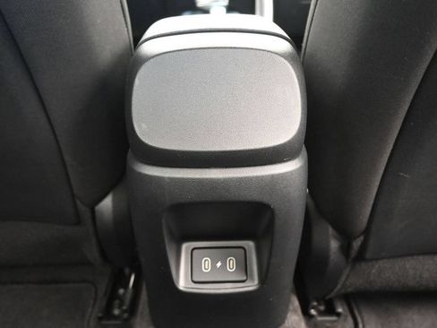 Certified 2025 Hyundai Elantra Sport FWD image 16