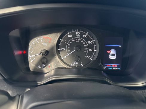 Used 2022 Toyota Corolla L image 36