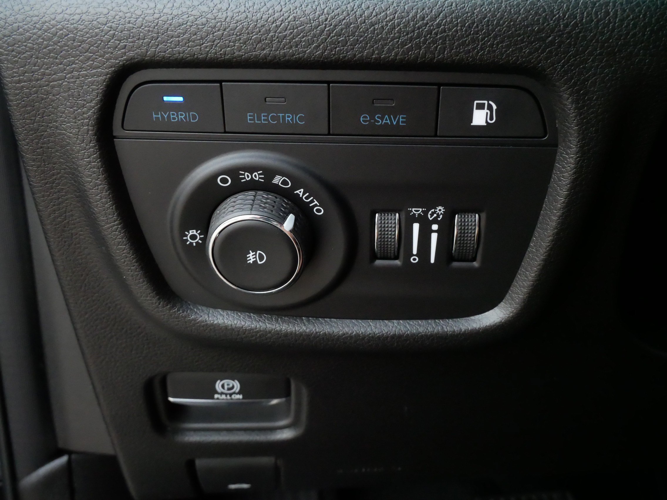 Used 2023 Jeep Grand Cherokee 4WD 4xe image 27