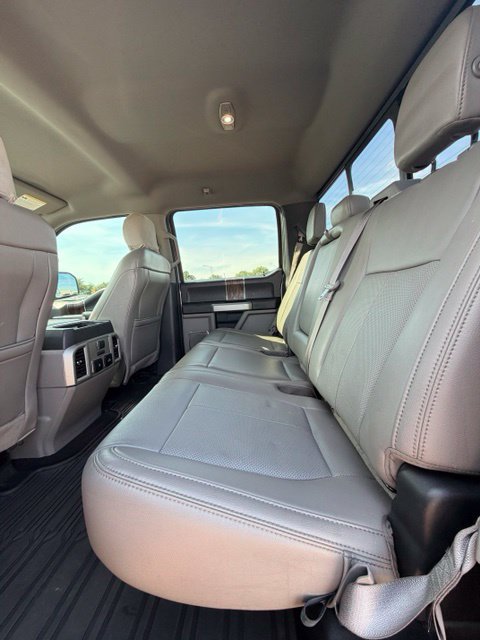 Used 2019 Ford F150 Lariat w/ Equipment Group 502A Luxury AWD/4WD image 12
