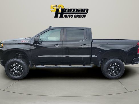 Used 2021 Chevrolet Silverado 1500 RST w/ Convenience Package II AWD/4WD image 2