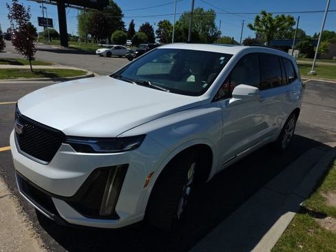 Used 2020 Cadillac XT6 Sport AWD/4WD image 6