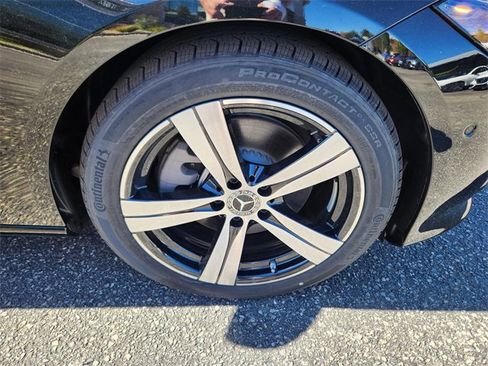 New 2025 Mercedes-Benz C 300 4MATIC Sedan image 18