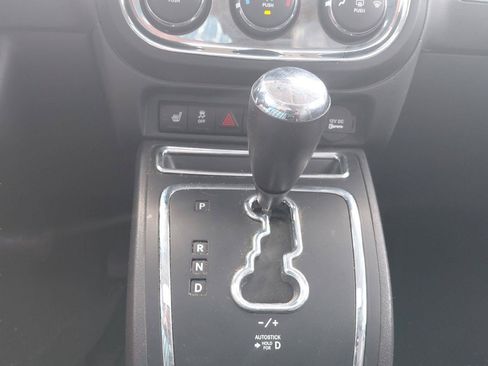 Used 2016 Jeep Patriot High Altitude AWD/4WD image 26