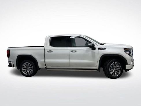 Used 2022 GMC Sierra 1500 Denali w/ Denali Reserve Package image 2