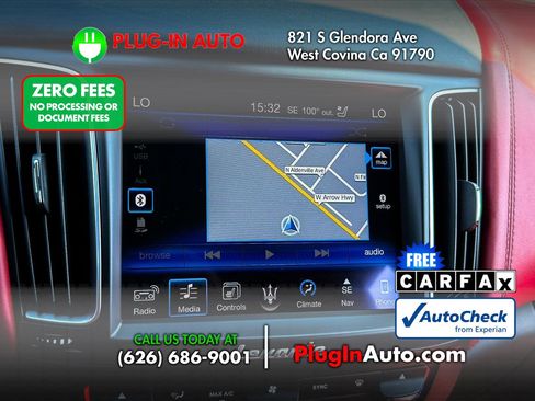 Used 2017 Maserati Levante AWD/4WD image 25