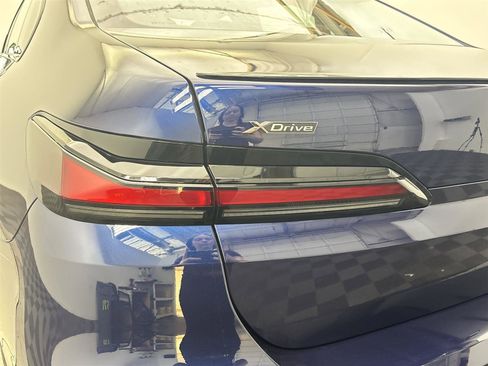 New 2026 BMW 740i xDrive w/ Executive Package image 19