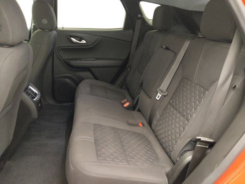 Used 2022 Chevrolet Blazer LT FWD image 18