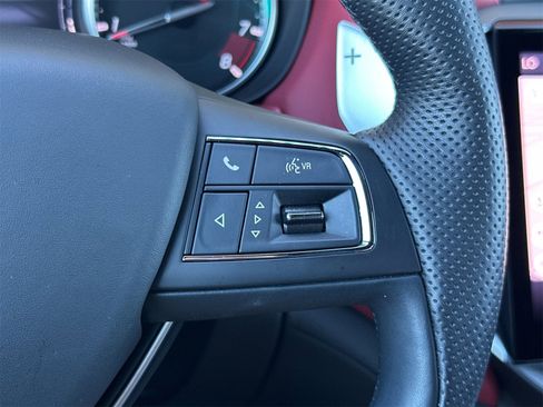 Used 2023 Maserati Ghibli Trofeo image 28