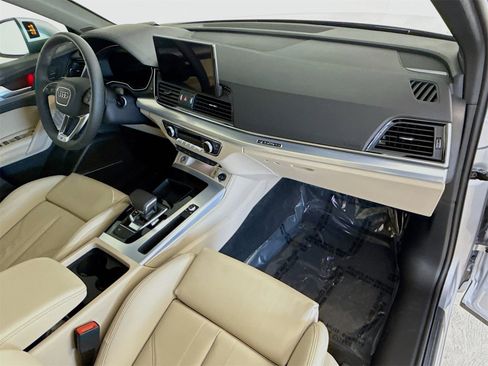 Certified 2025 Audi Q5 2.0T Premium Plus w/ Premium Plus Package image 31