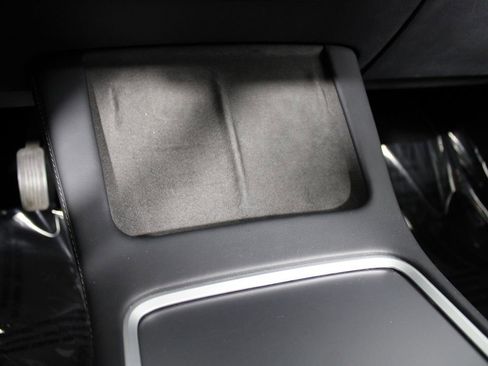 Used 2023 Tesla Model 3 Standard Range image 14