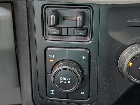 Used 2023 Ford F350 XL w/ STX Appearance Package AWD/4WD image 17