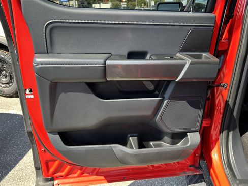 Used 2022 Ford F150 XLT w/ Equipment Group 302A High image 12