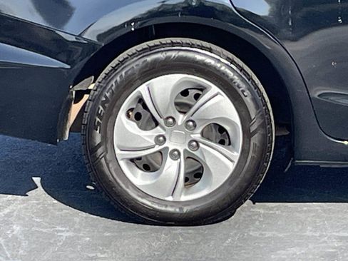 Used 2014 Honda Civic LX image 9
