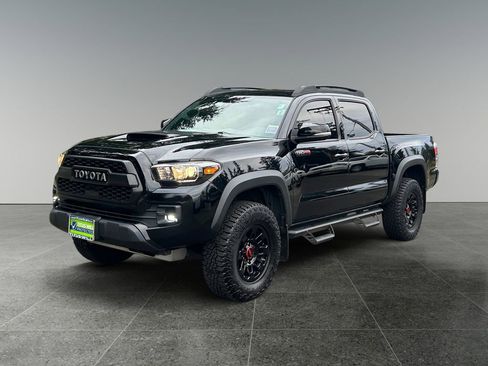 Used 2019 Toyota Tacoma TRD Pro image 3