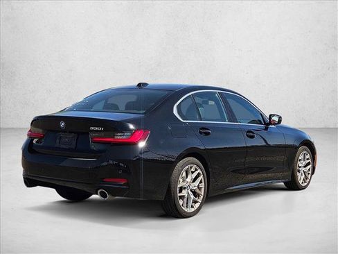 Used 2025 BMW 330i Sedan RWD image 5