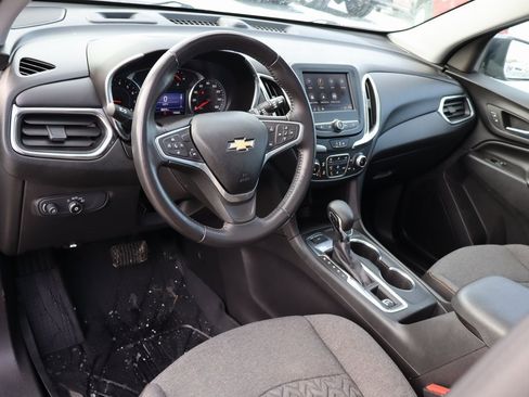 Used 2022 Chevrolet Equinox LT image 5