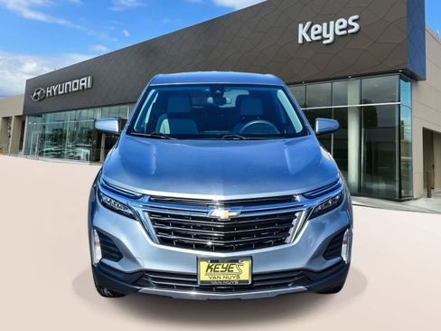 Used 2023 Chevrolet Equinox LT image 2