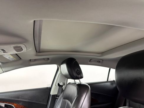 Used 2011 Buick LaCrosse CXL w/ Driver Confidence Package FWD image 12