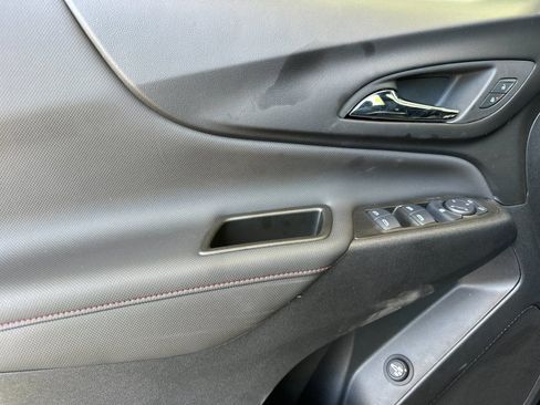 Used 2024 Chevrolet Equinox RS w/ RS Leather Package image 11