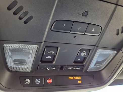 Used 2019 Cadillac XT5 Luxury image 20