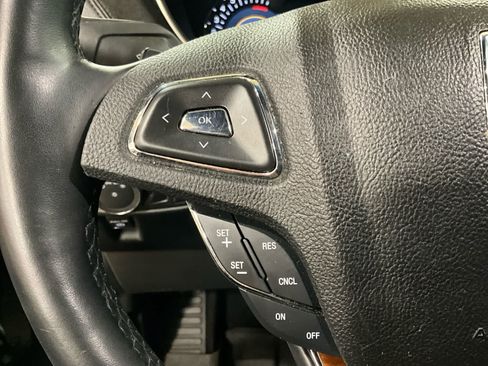Used 2017 Lincoln MKX Select w/ Select Plus Package FWD image 19