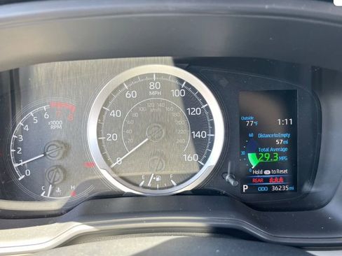 Used 2020 Toyota Corolla LE FWD image 13