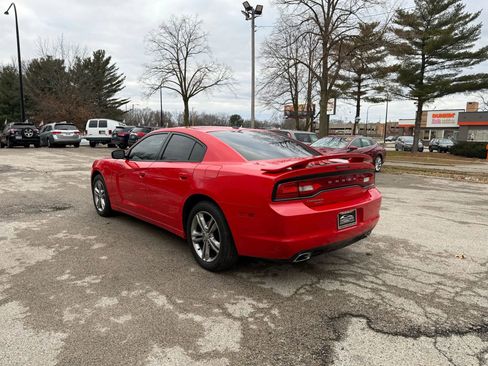 Used 2014 Dodge Charger SXT Plus image 5