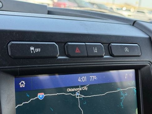 Used 2021 Ford Expedition Limited image 24