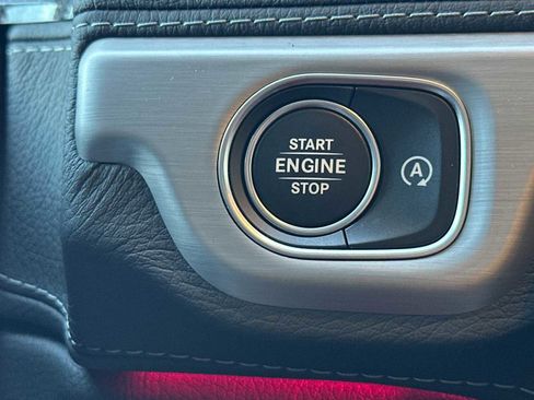 Used 2021 Mercedes-Benz G 550 image 28