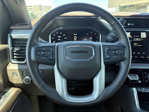 Used 2024 GMC Sierra 2500 Denali w/ Denali Reserve Package AWD/4WD image 14