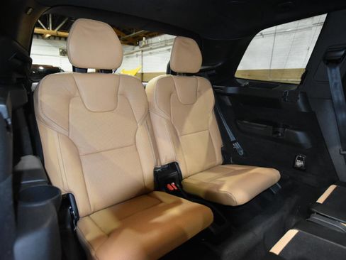 Used 2016 Volvo XC90 T6 AWD/4WD image 58