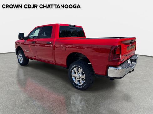 New 2026 RAM 2500 Big Horn AWD/4WD image 6