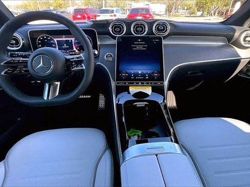 New 2026 Mercedes-Benz GLC 300 image 4