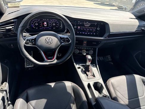 Used 2023 Volkswagen Jetta GLI Autobahn FWD image 8