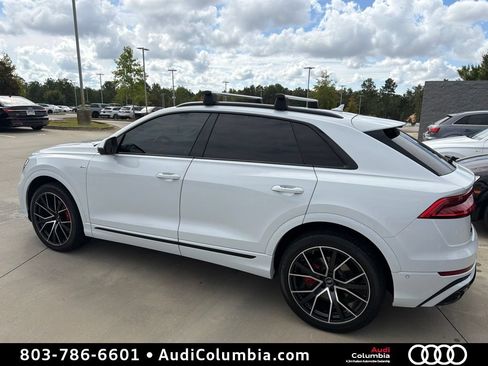 Used 2022 Audi Q8 Premium Plus AWD/4WD image 5