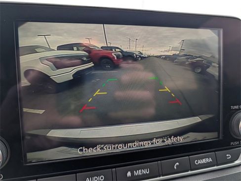 Used 2024 Nissan Rogue SV image 13