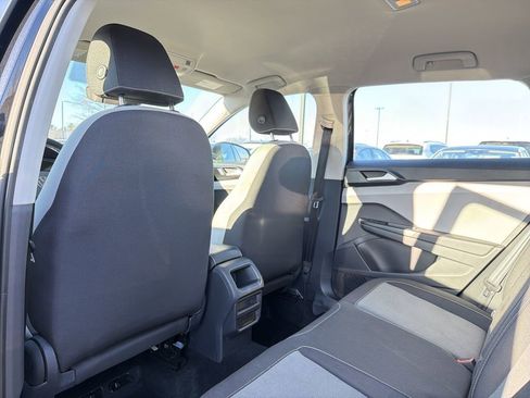 Used 2022 Volkswagen Taos S FWD image 13
