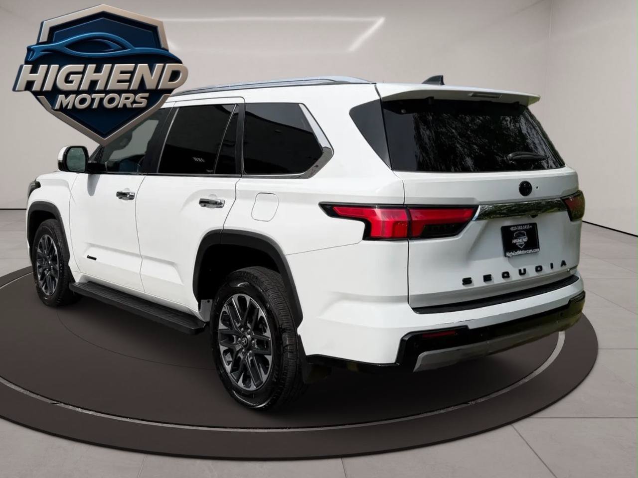 Used 2025 Toyota Sequoia Limited AWD/4WD image 4